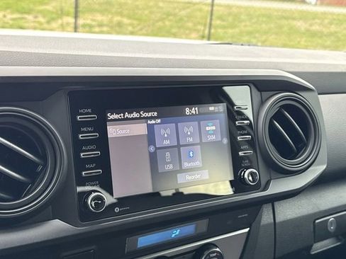 Used 2022 Toyota Tacoma SR image 19