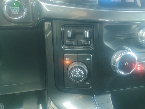 Used 2022 Ford F150 XLT w/ Equipment Group 302A High image 28