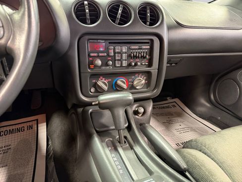 Used 1995 Pontiac Firebird Formula RWD image 21