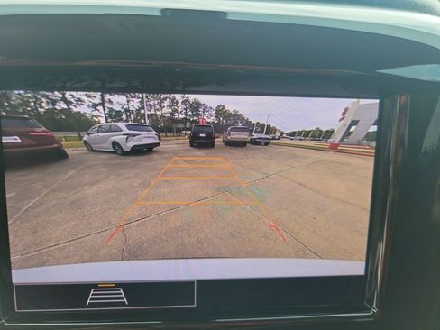 Used 2020 Chevrolet Traverse LS w/ LPO, Blackout Package image 20