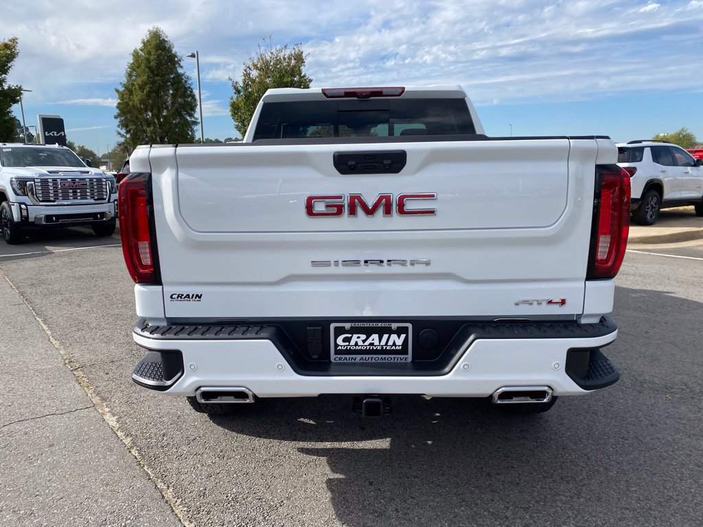 New 2026 GMC Sierra 1500 AT4 w/ AT4 Premium Package AWD/4WD image 8