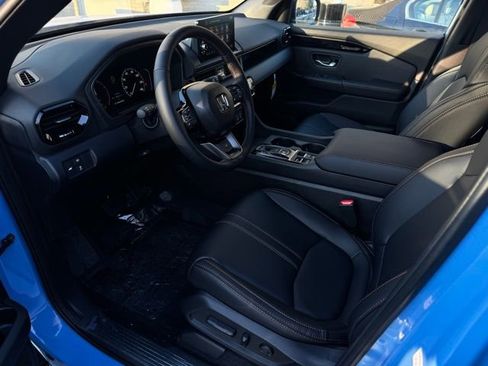 New 2025 Honda Pilot TrailSport image 19