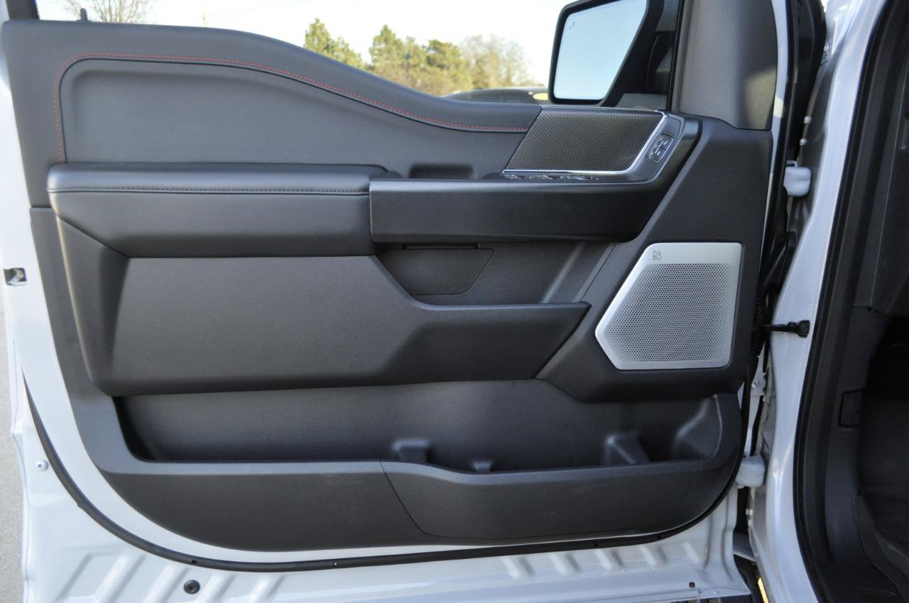 Used 2025 Ford F150 Raptor AWD/4WD image 12