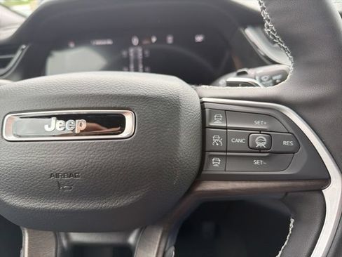 New 2026 Jeep Grand Cherokee Altitude AWD/4WD image 21
