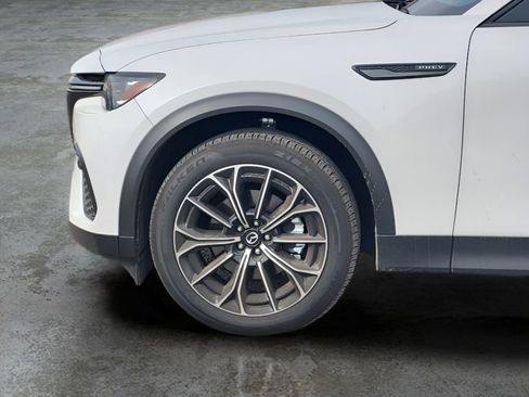 Used 2025 MAZDA CX-70 Plug-In Hybrid w/ Premium Plus image 7