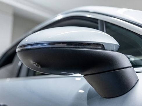 Certified 2025 Porsche Cayenne AWD/4WD image 14