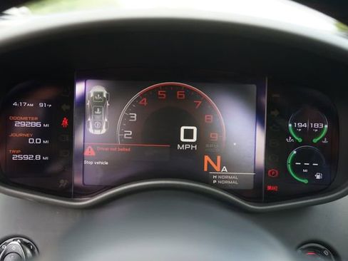 Used 2017 McLaren 570S RWD image 21