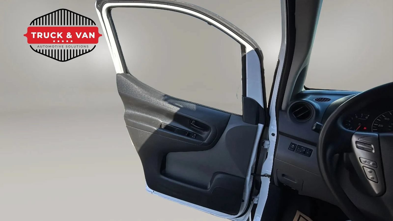 Used 2021 Nissan NV200 SV FWD image 31