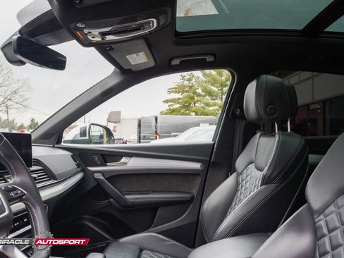Used 2019 Audi SQ5 Premium Plus w/ Premium Plus Package image 20