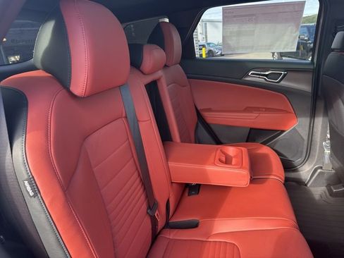 New 2026 Kia Sportage SX image 14