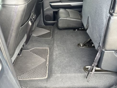 Used 2016 Toyota Tundra SR5 image 23