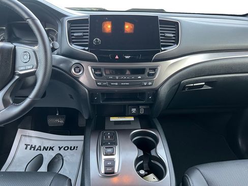 Used 2023 Honda Passport EX-L image 11