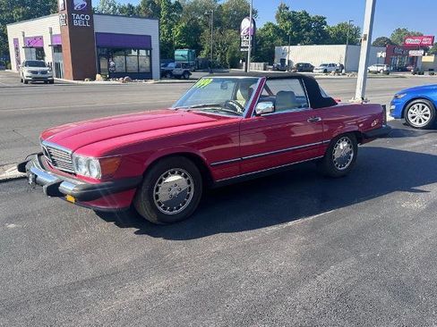 Used 1988 Mercedes-Benz 560 SL image 1