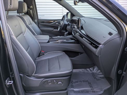 Used 2024 Cadillac Escalade Sport image 34