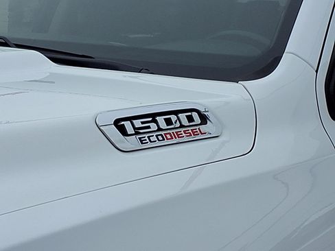 Used 2020 RAM 1500 Laramie image 25