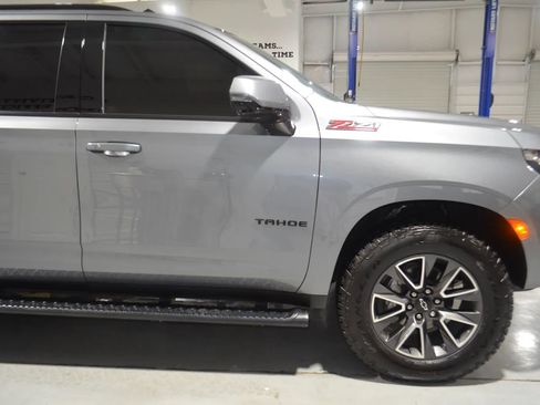 Used 2022 Chevrolet Tahoe Z71 w/ Luxury Package image 7