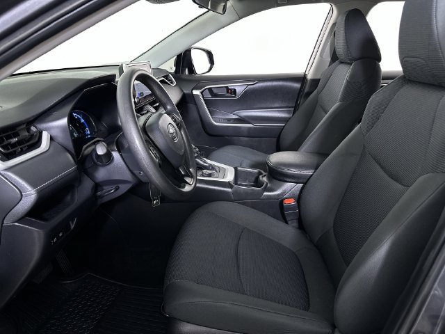 Used 2024 Toyota RAV4 LE AWD/4WD image 20