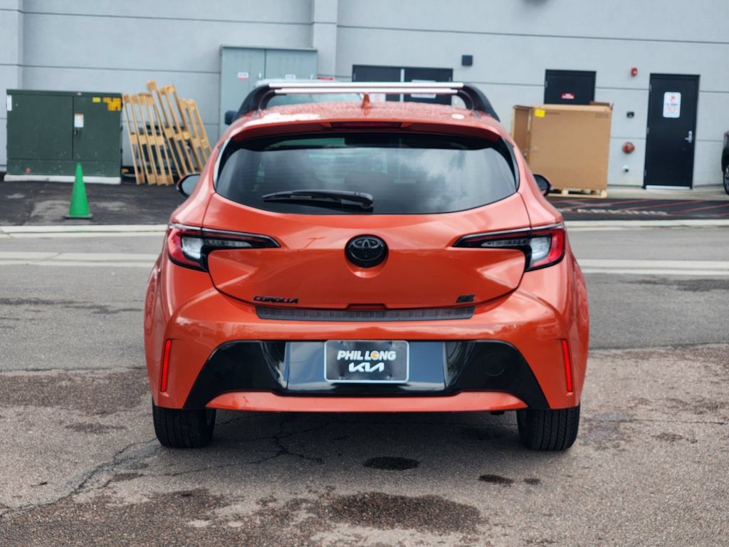 Used 2025 Toyota Corolla SE FWD image 6