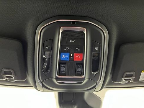 Used 2026 Jeep Grand Cherokee L 4WD image 38