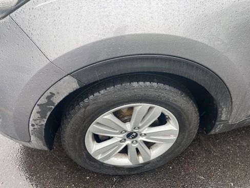 Used 2017 Kia Sportage LX image 9