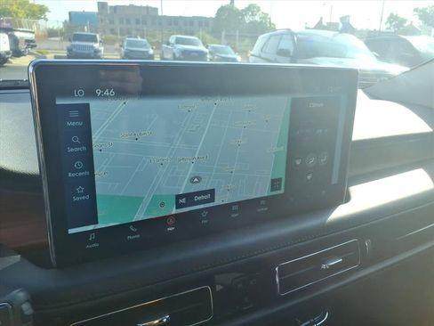 Used 2023 Lincoln Nautilus Reserve image 19