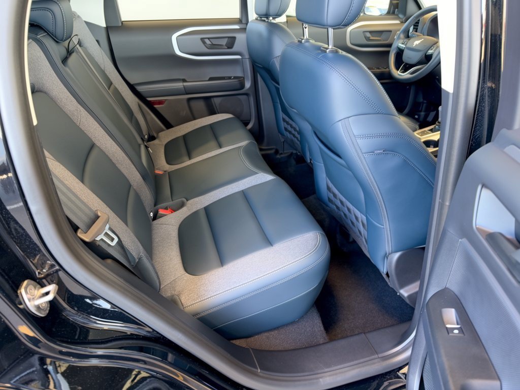 Used 2024 Ford Bronco Sport Outer Banks AWD/4WD image 29