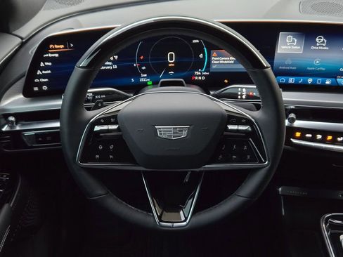 New 2026 Cadillac Lyriq Sport image 15