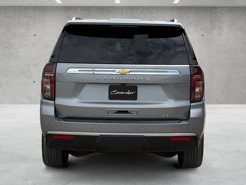 Used 2024 Chevrolet Suburban LT RWD image 15