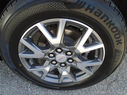 Used 2023 GMC Acadia SLT w/ Trailering Package AWD/4WD image 34
