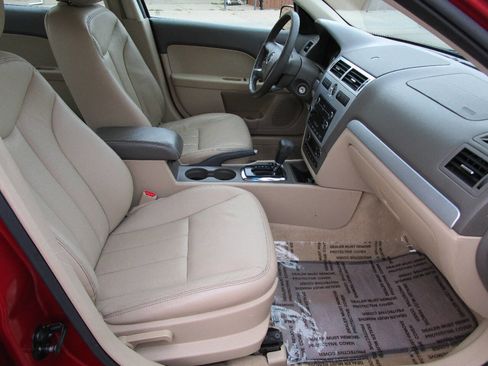 Used 2009 Mercury Milan Premier image 22
