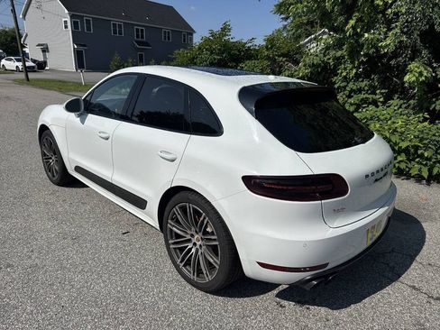 Used 2017 Porsche Macan GTS AWD/4WD image 6