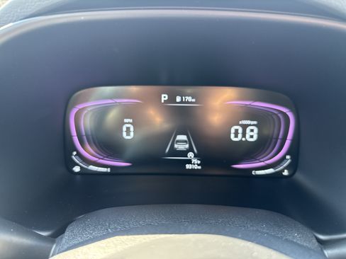 Certified 2025 Kia Soul LX w/ LX Technology Package FWD image 20