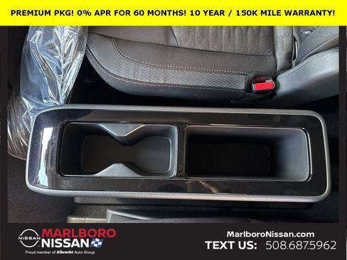 New 2025 Nissan Pathfinder SV w/ SV Premium Package image 27