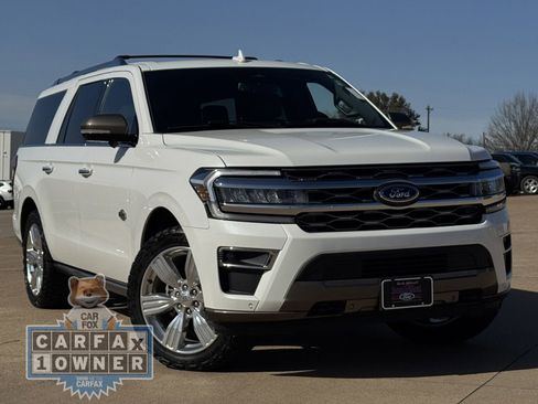 Used 2023 Ford Expedition Max King Ranch image 2