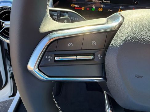 New 2026 Chevrolet Equinox EV LT image 22