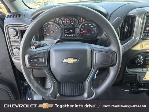 Used 2020 Chevrolet Silverado 1500 Custom w/ Custom Value Package AWD/4WD image 14