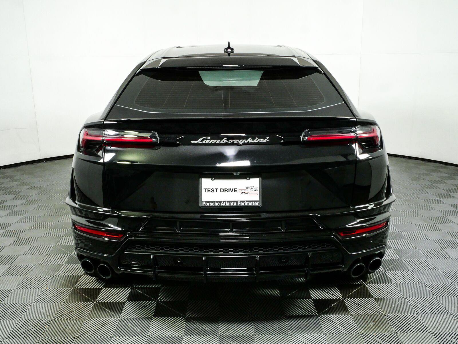 Used 2024 Lamborghini Urus S AWD/4WD image 30