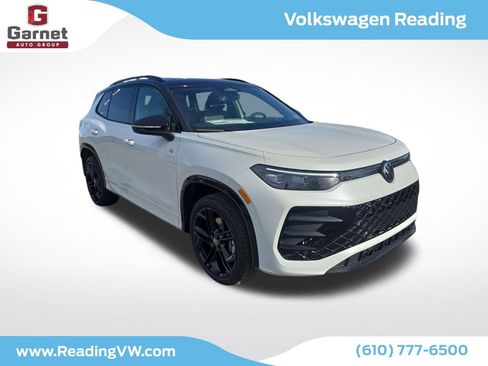 New 2026 Volkswagen Tiguan SE R-Line image 7