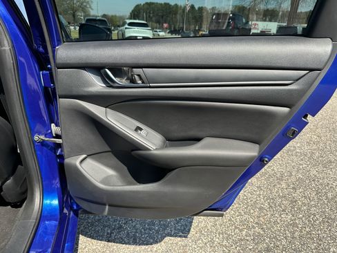 Used 2020 Honda Accord Sport image 14