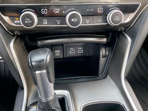 Used 2022 Honda Accord Sport image 36