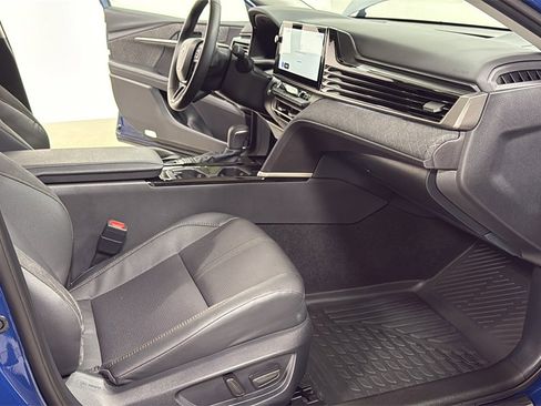 Certified 2025 Toyota Camry XLE image 18