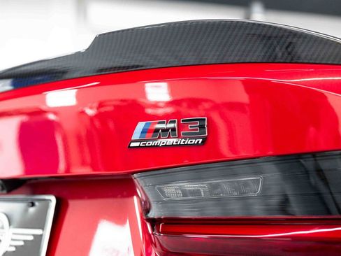 Used 2025 BMW M3 Competition AWD/4WD image 27