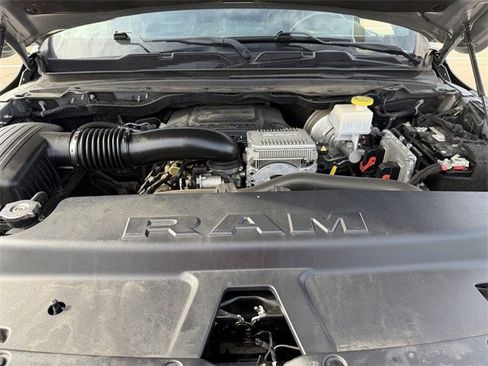 Used 2020 RAM 1500 Laramie image 32