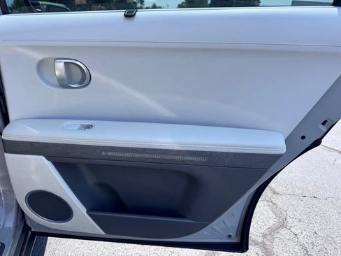 Used 2024 Hyundai Ioniq 5 Limited AWD/4WD image 28