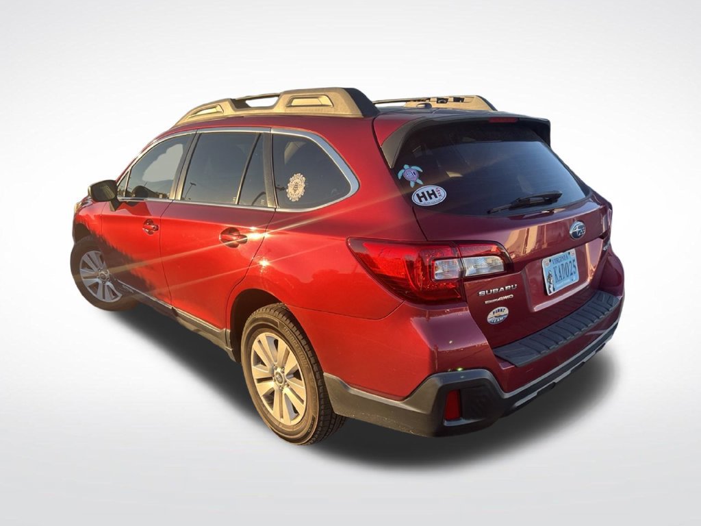 Used 2019 Subaru Outback 2.5i AWD/4WD image 3