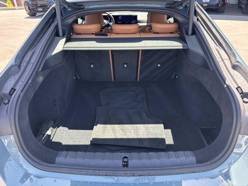 Used 2025 BMW M440i RWD image 5