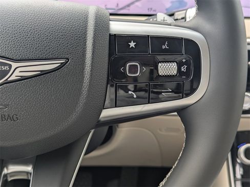 New 2026 Genesis GV70 2.5T image 17