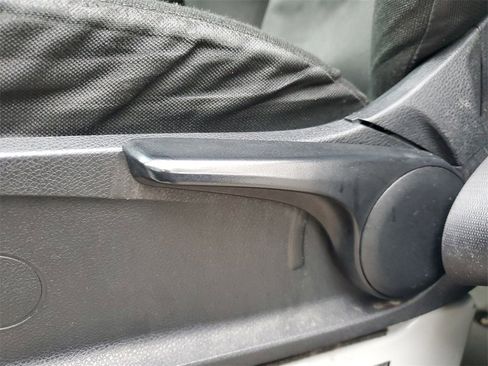 Used 2021 Mercedes-Benz Sprinter 2500 image 14