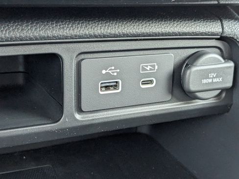 New 2025 Honda Pilot Touring image 25