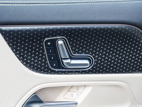 Certified 2025 Mercedes-Benz GLA 250 GLA 250 image 21